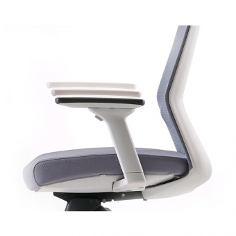 Кресло для руководителя  Bestuhl J1  белая рама с подголовником Серый