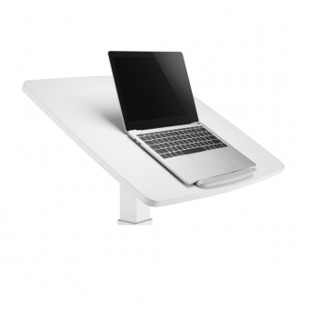 Стол-конторка Ergosmart Altais с ноутбуком